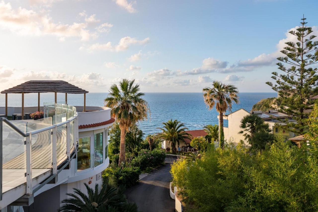 Hotel Villaggio Stromboli Santa Domenica Kültér fotó