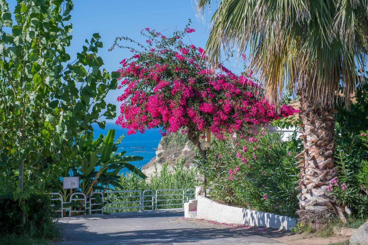 Hotel Villaggio Stromboli Santa Domenica Kültér fotó